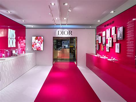 miss dior pop up store